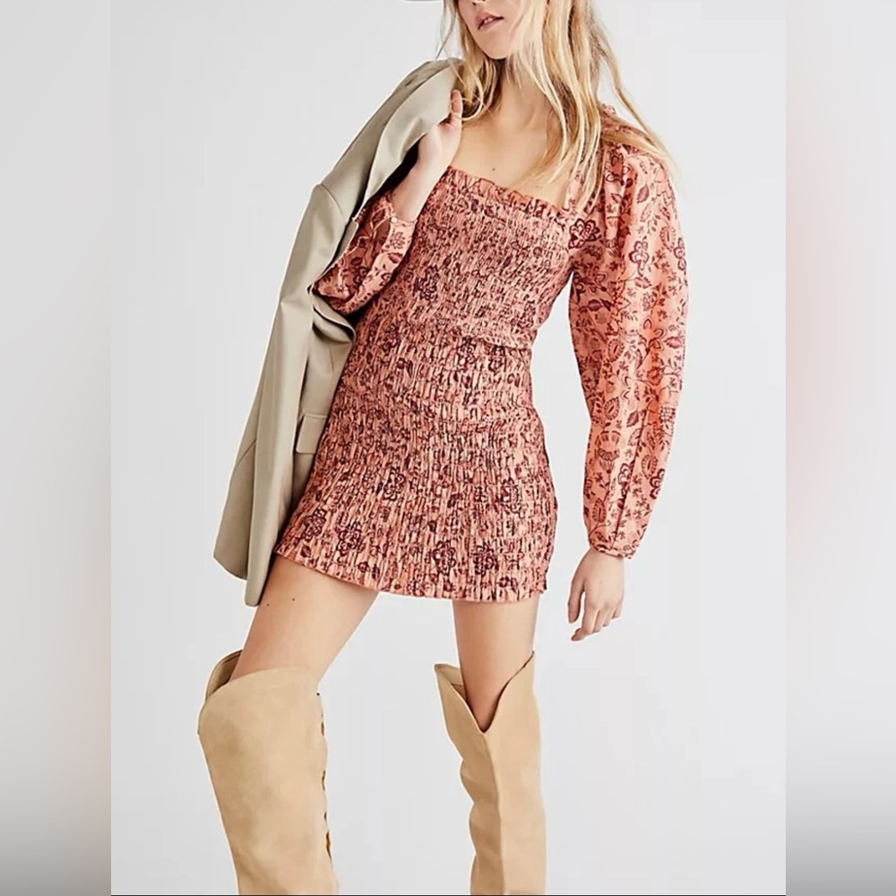 Free People “Smock It To Me” Mini Dress In Apricot Combo (Size: S) MSRP: $148.00